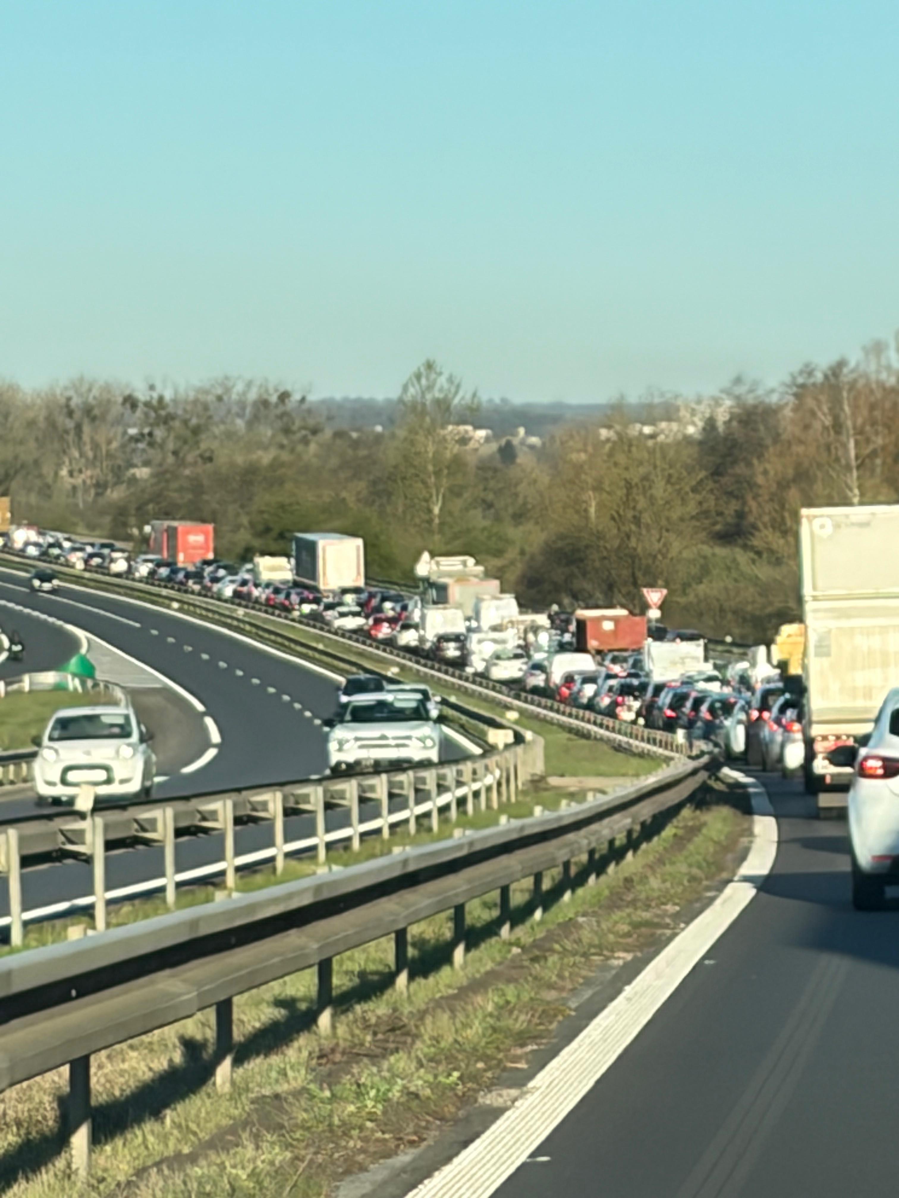 TRAVAUX EN COURS : ÇA COINCE SUR L’A34