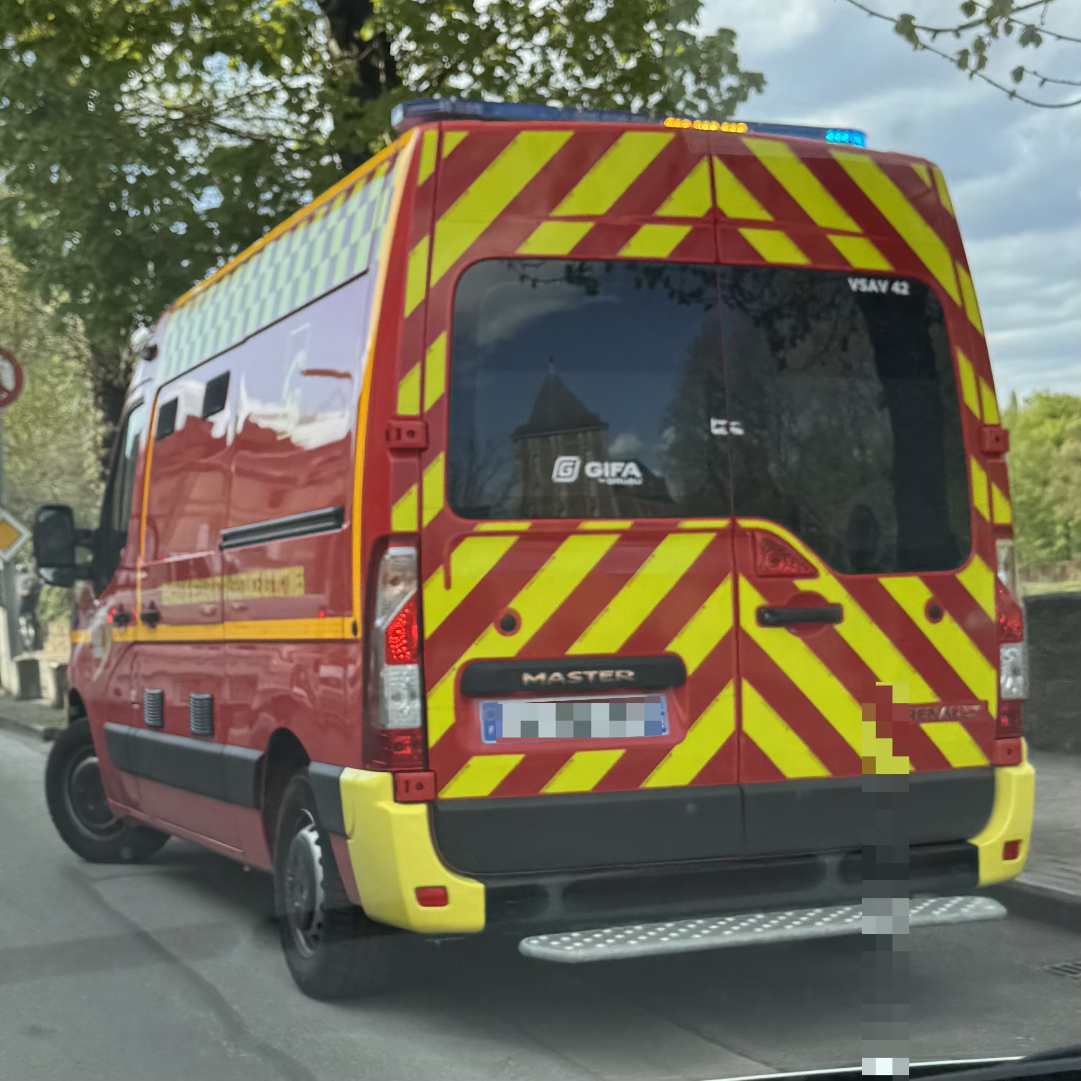 UN ENFANT DE 9 ANS EN URGENCE ABSOLUE APRÈS UN ACCIDENT DE QUAD