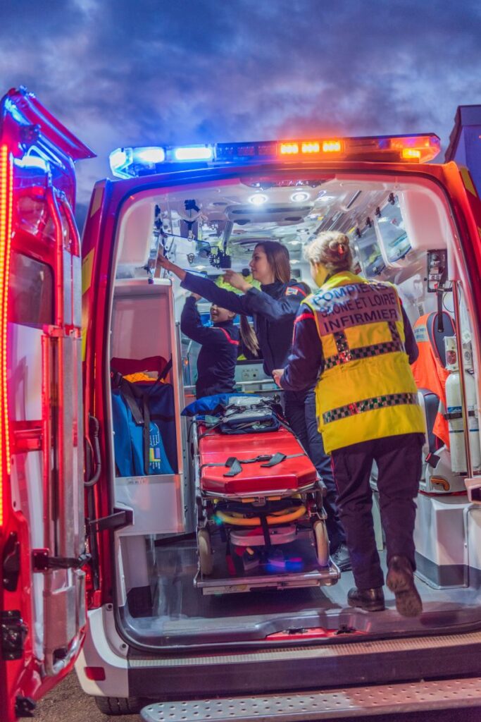 UN HOMME DE 40 ANS DÉCÈDE AU PASSAGE À NIVEAU : LA PISTE DU SUICIDE PRIVILÉGIÉE