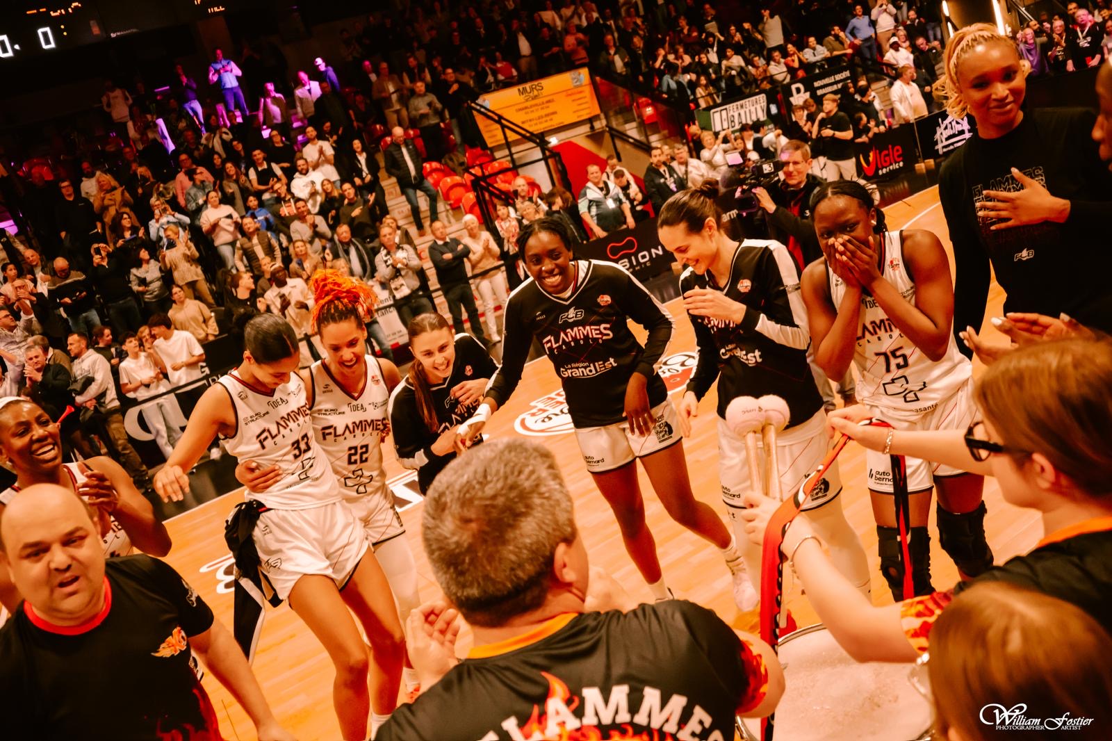 VICTOIRE, EXPLOIT ET QUALIFICATION : LES FLAMMES CAROLO ONT RÉALISÉ UN MATCH FOU